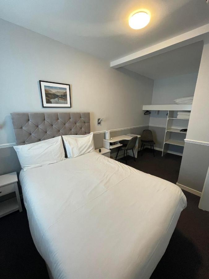 Airlie Arms Hotel Kirriemuir Εξωτερικό φωτογραφία