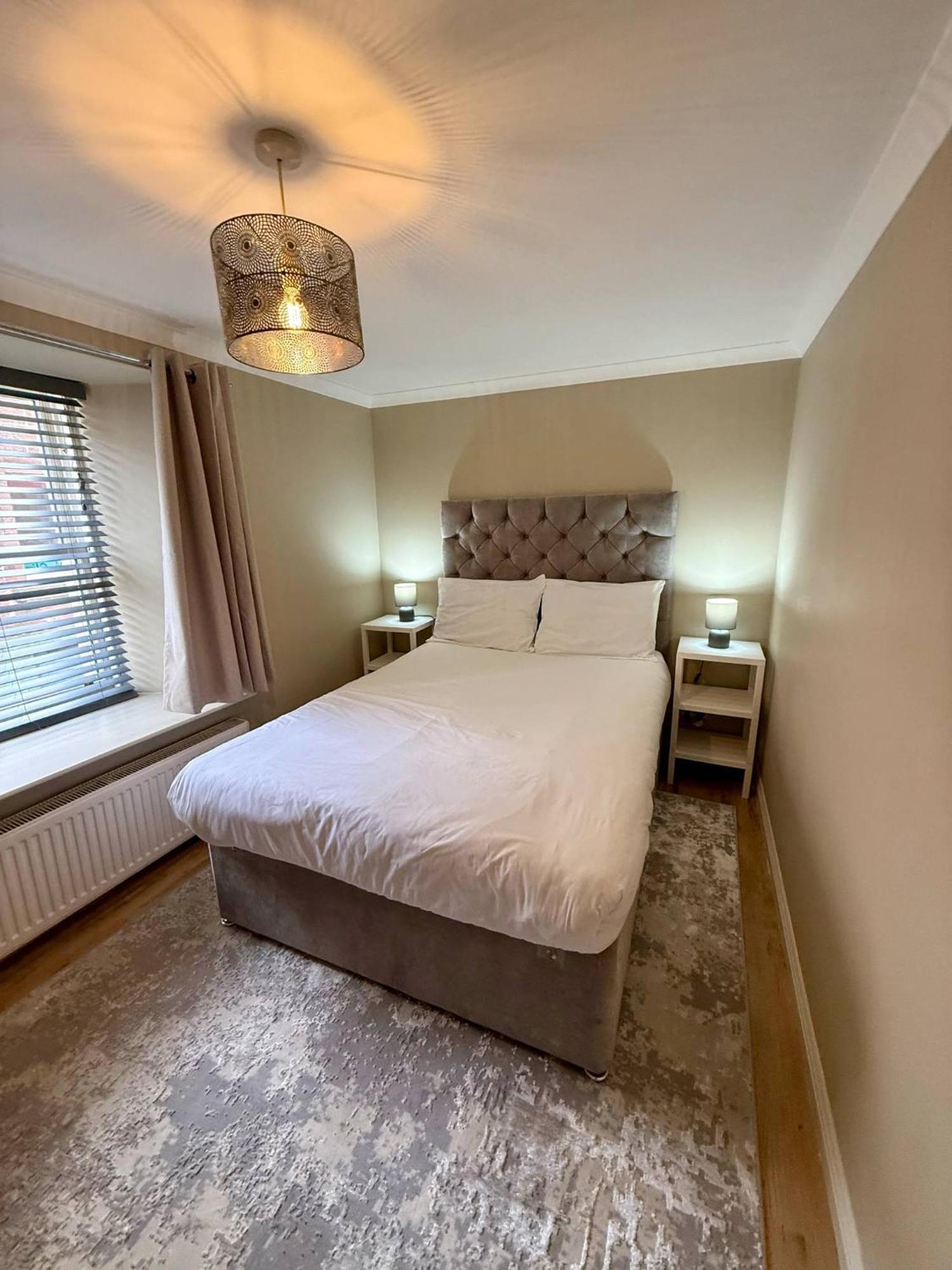Airlie Arms Hotel Kirriemuir Εξωτερικό φωτογραφία